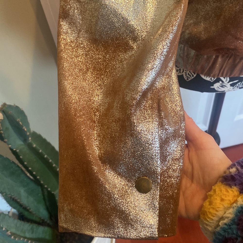 Stunning Jacket - Picture 5 of 7